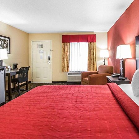 Knights Inn & Suites Griffin Exteriör bild