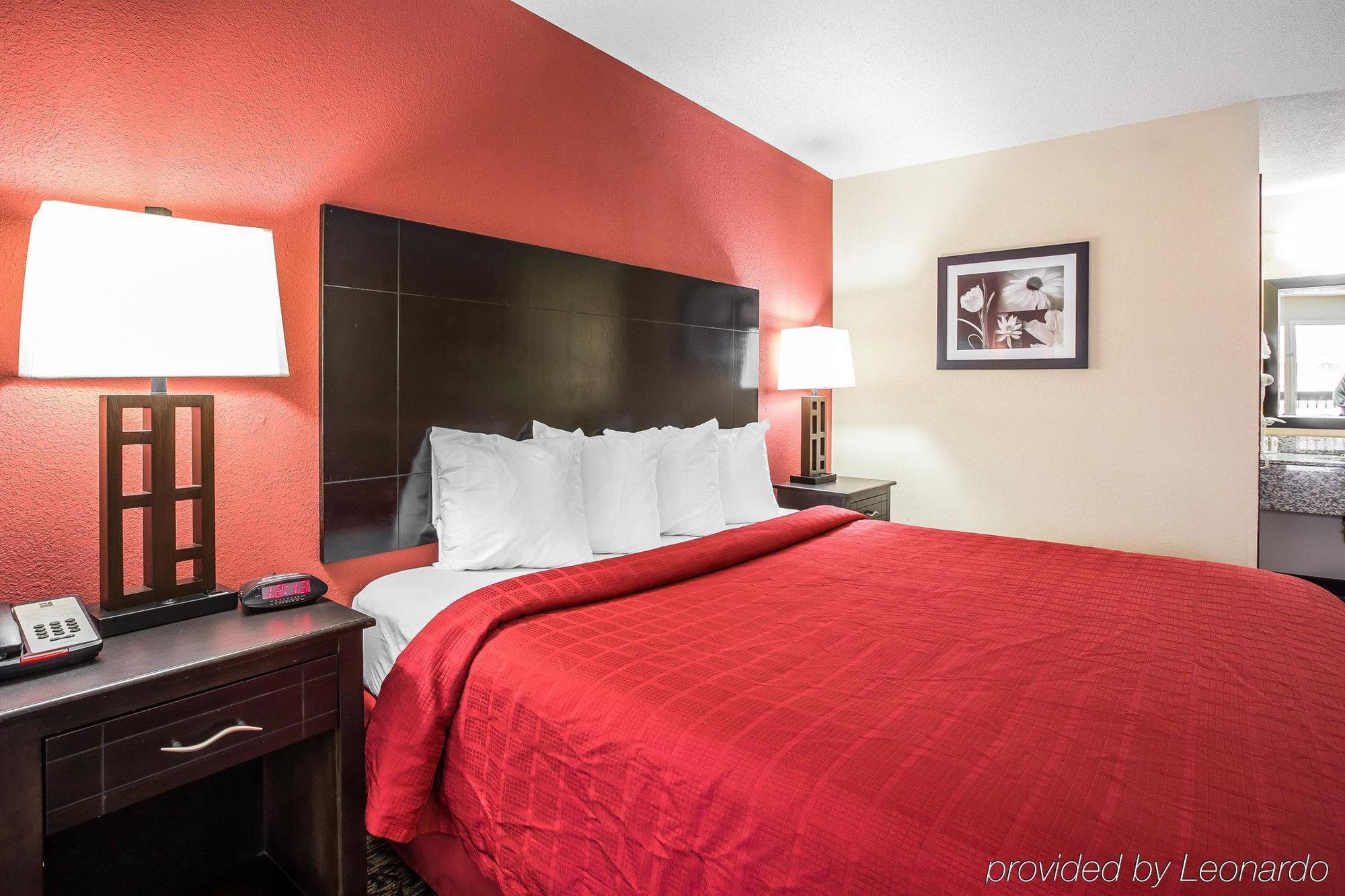 Knights Inn & Suites Griffin Exteriör bild