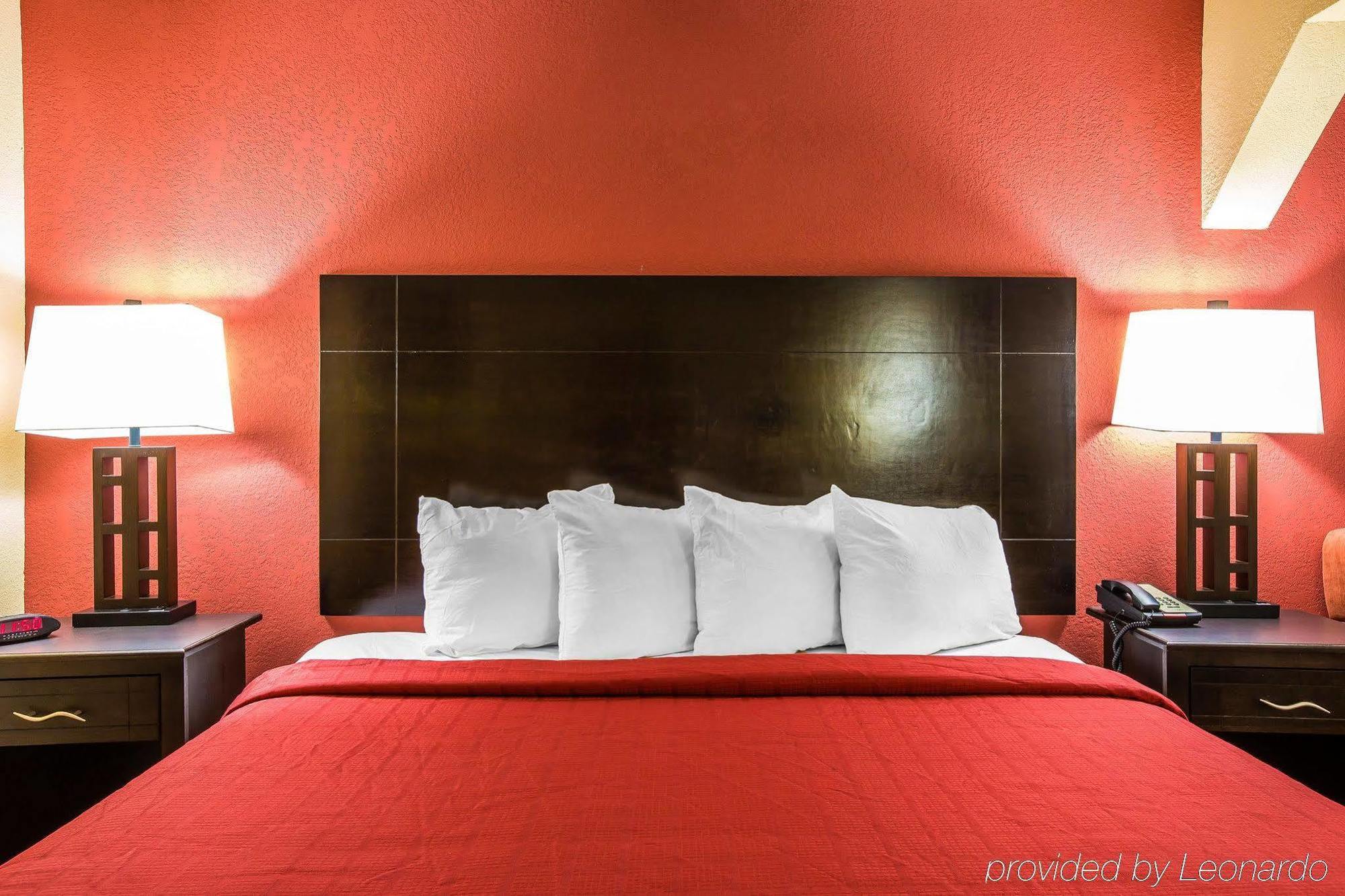 Knights Inn & Suites Griffin Exteriör bild