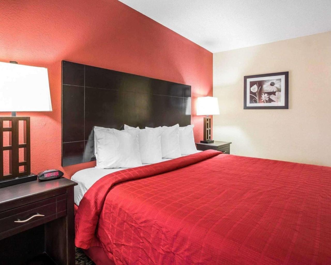 Knights Inn & Suites Griffin Exteriör bild