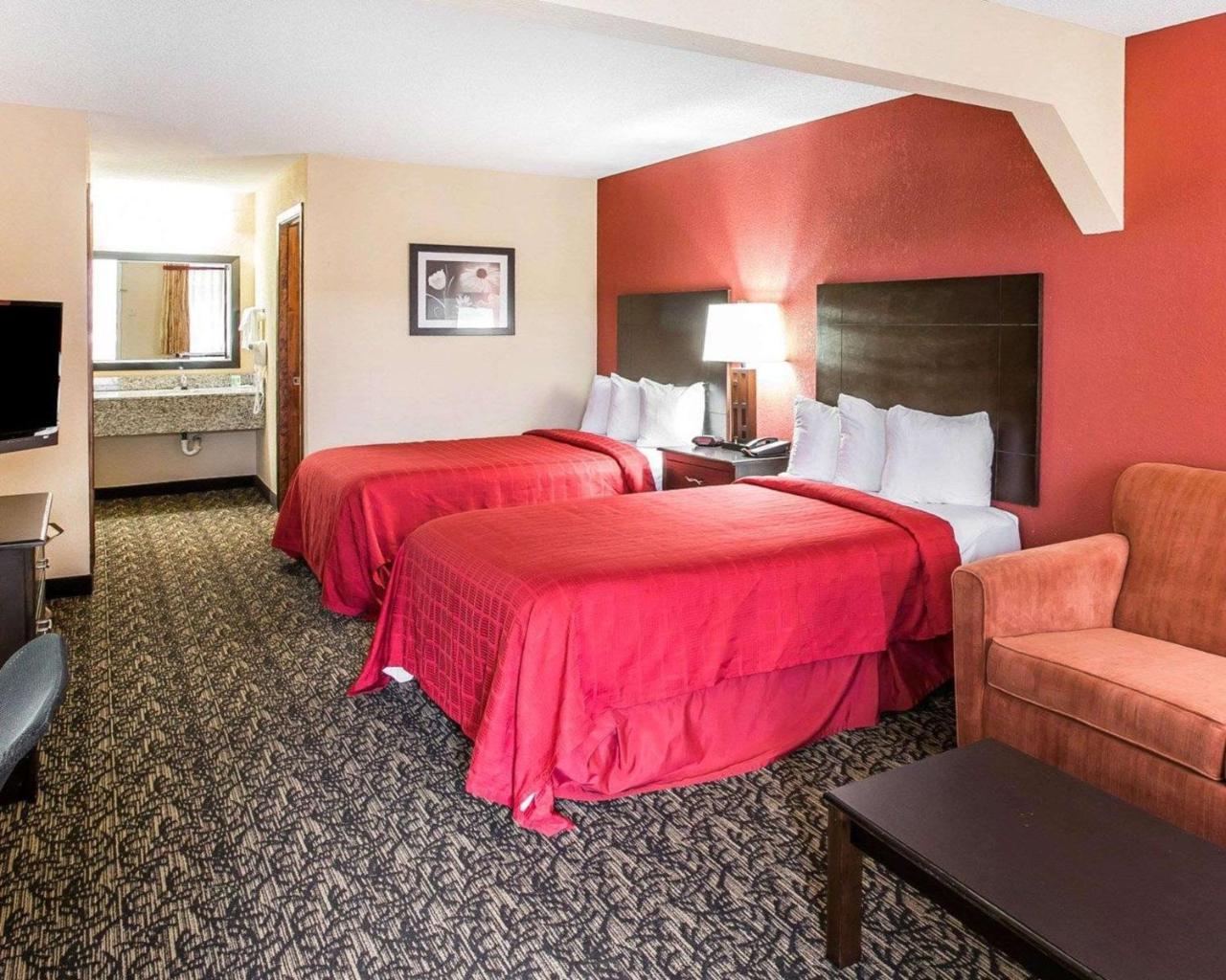 Knights Inn & Suites Griffin Exteriör bild