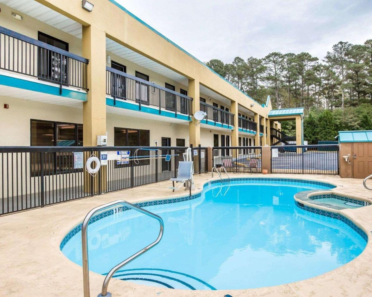 Knights Inn & Suites Griffin Exteriör bild